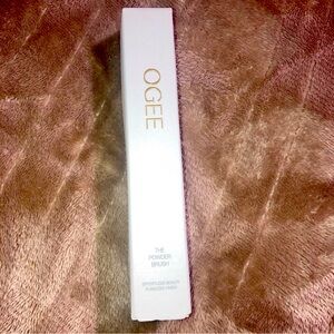 Ogee Powder Brush - Professional Quality Makeup Brush NEW UNUSED BOXED